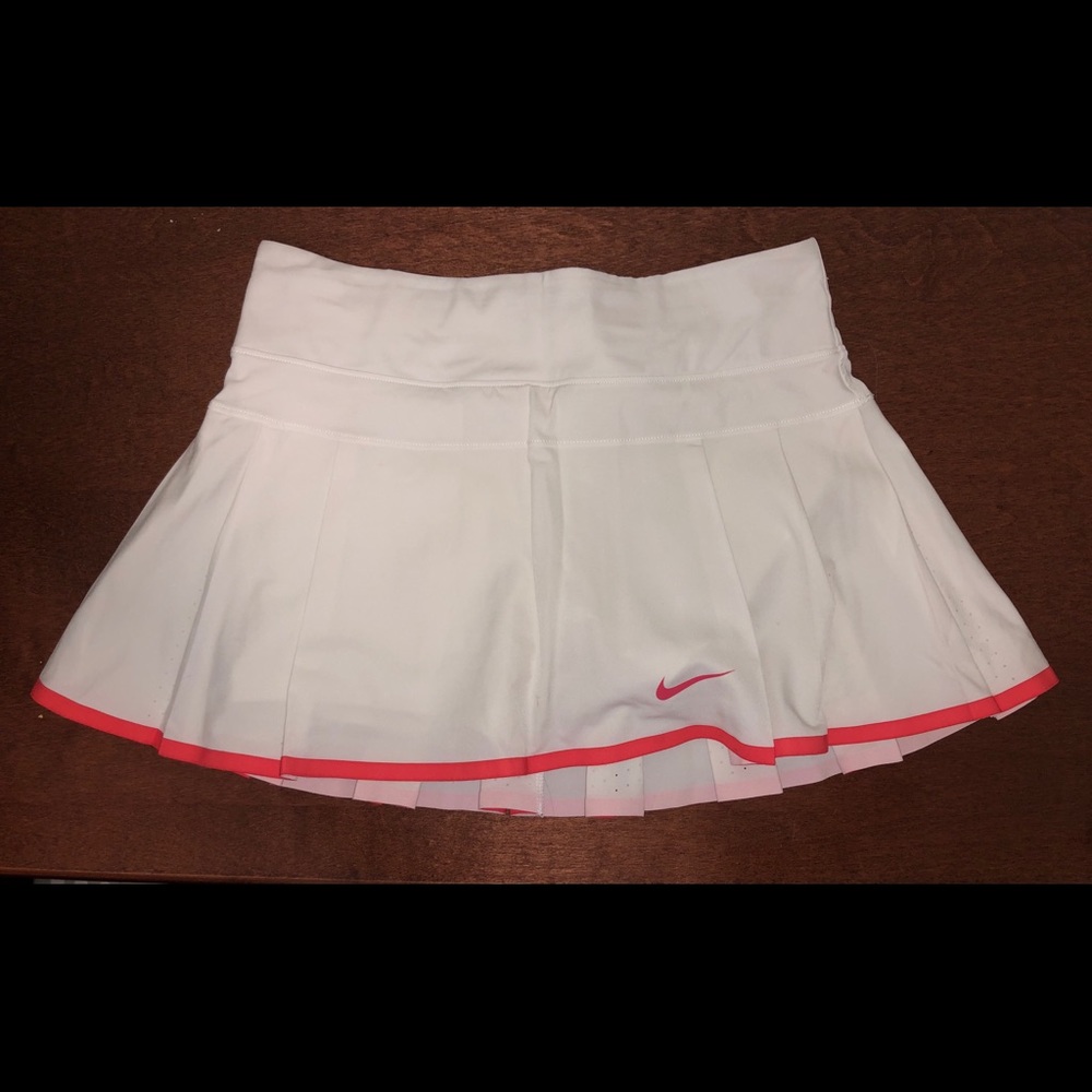 Nike Tennis Skirt (XS)